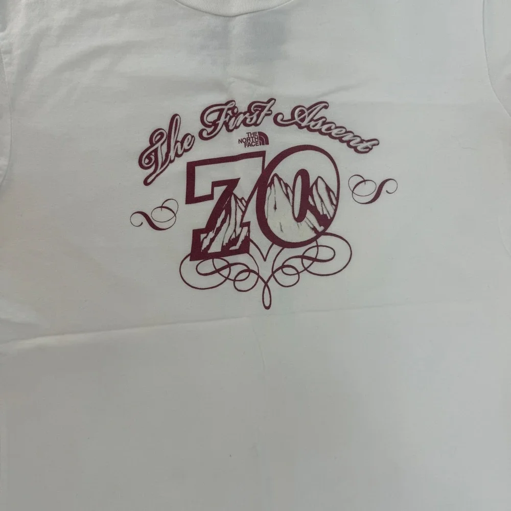 The North Face Womens White First Ascent 70 T-Shirt Medium‎ M Tee - Picture 3 of 6